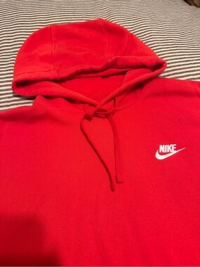 Men or Women Nike Sporty Red Hoodie Oversized Sweatshirt Sz XS